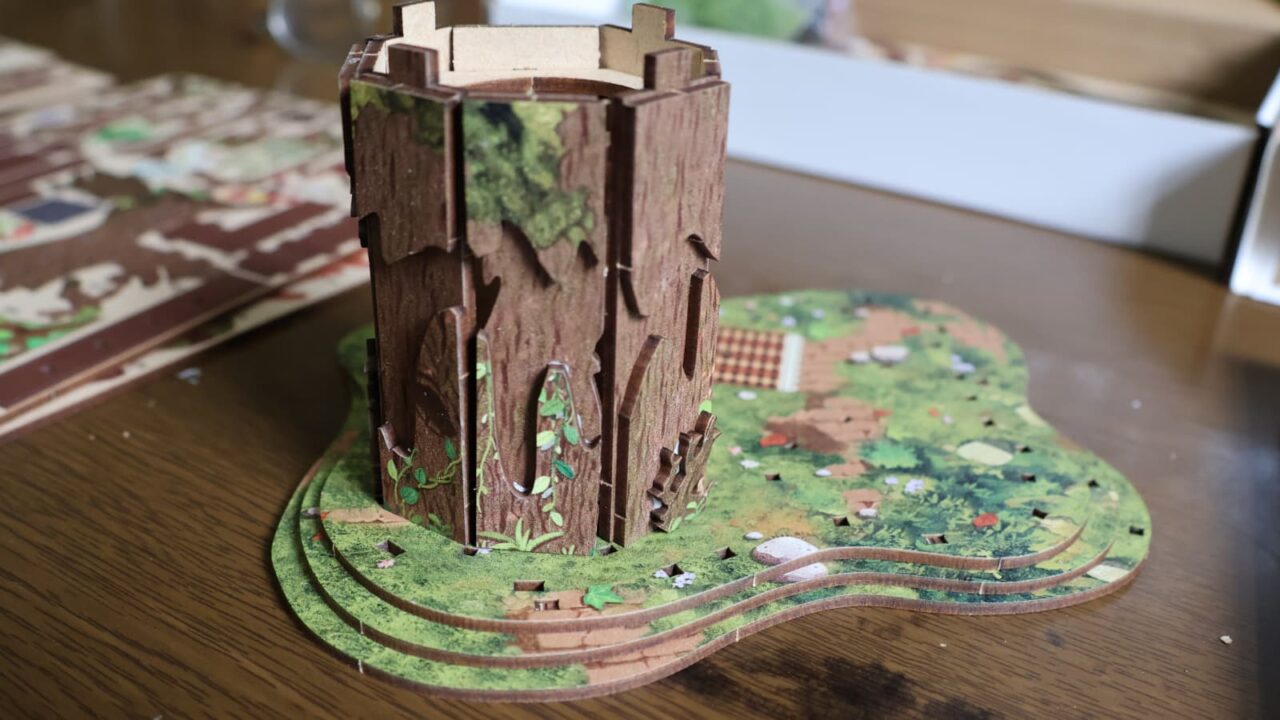 ミニチュア「森の図書館」作成202608-3（木の下部）